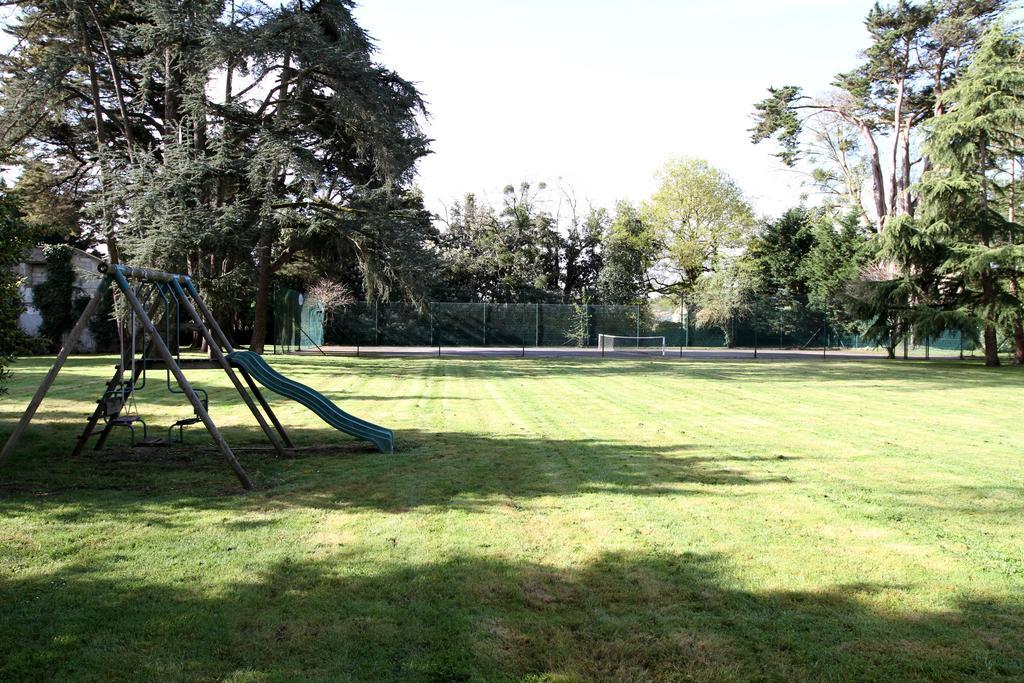 Chateau Du Bois De La Noe Bouaye Exterior photo